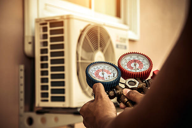 Professional Hvac Maintenance technician working in Carson, WA